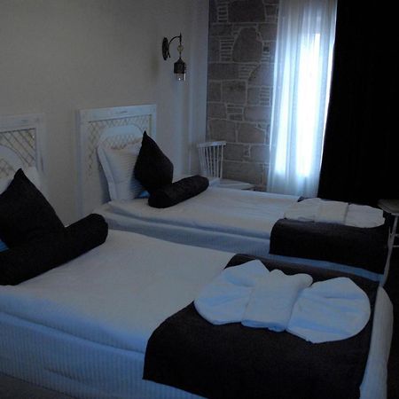 Orchis Hotel Ayvalik Bagian luar foto